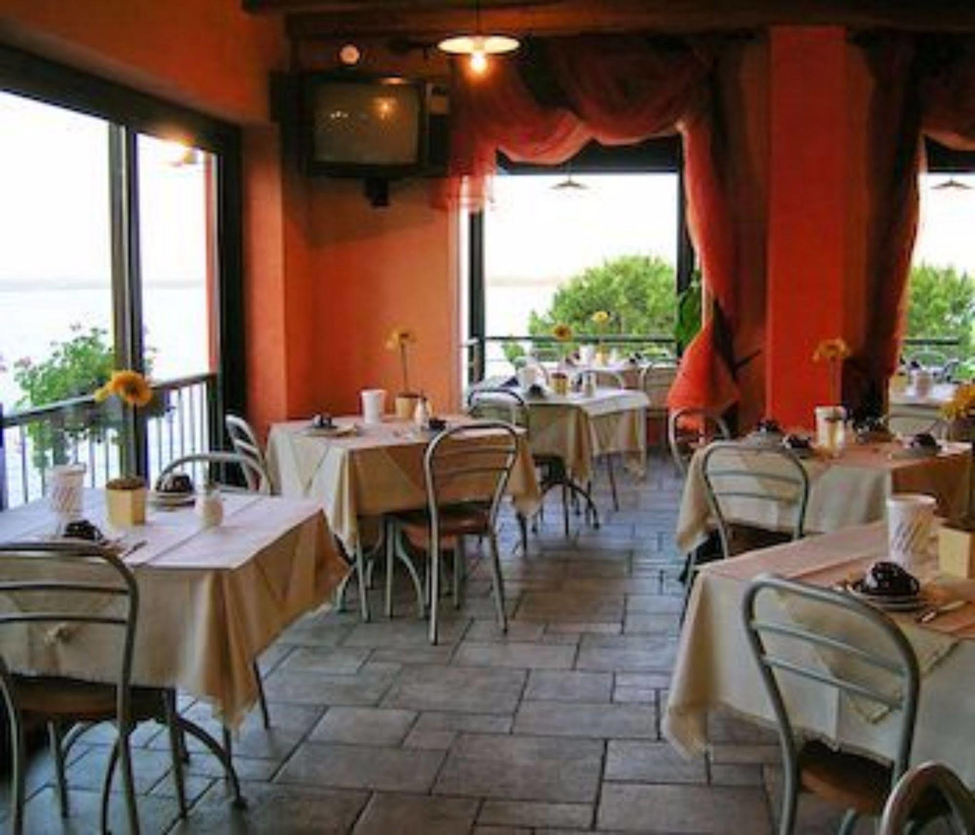 Hotel Belvedere Sirmione Eksteriør billede